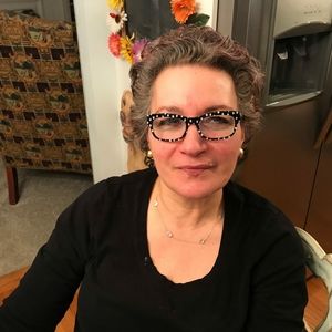 Meet your Posher, Carmen